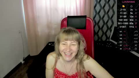 Snapshot of ganet469 chatting on 06-07-26, 07:23 Janette online show from 06-07-26, 07:23