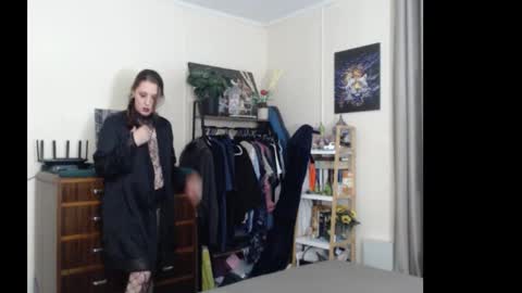 Snapshot of gangbangxxxgirl chatting on 11-22-25, 10:58 HOT online show from 11-22-25, 10:58