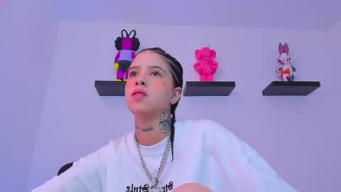 Snapshot of gangster_girl chatting on 02-28-25, 04:10 GANG online show from 02-28-25, 04:10