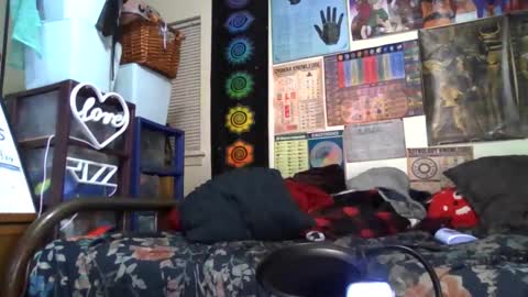 Gardenia online show from 10-25-25, 05:37