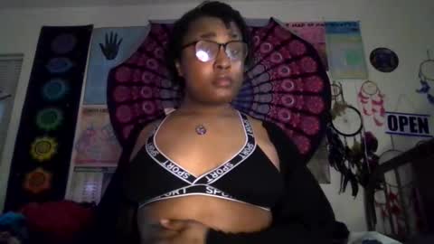 Gardenia online show from 03-17-26, 07:55