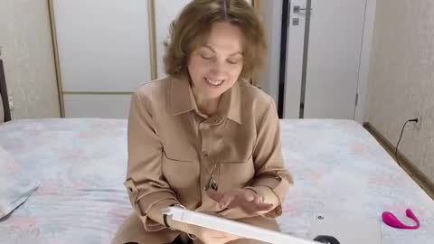 Snapshot of gardner_ava chatting on 03-11-25, 08:20 Ava online show from 03-11-25, 08:20