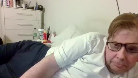 Snapshot of garyg930 chatting on 03-10-25, 12:07 Gary online show from 03-10-25, 12:07