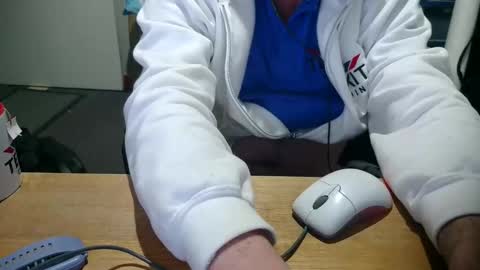 Snapshot of gatsby2025 chatting on 10-11-25, 02:15 gatsby2025 online show from 10-11-25, 02:15