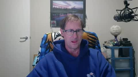 Snapshot of gatsby2025 chatting on 10-28-25, 08:29 gatsby2025 online show from 10-28-25, 08:29