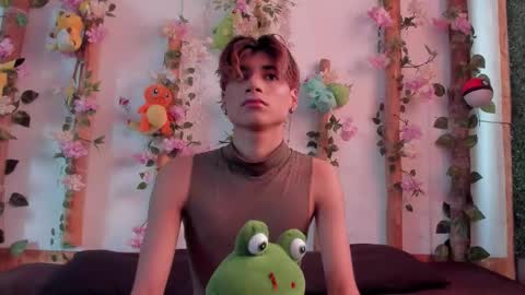 HAN online show from 11-30-25, 02:54