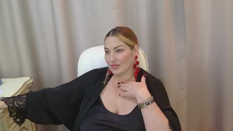 Snapshot of gazz2025 chatting on 10-06-25, 05:49 gazz2025 online show from 10-06-25, 05:49