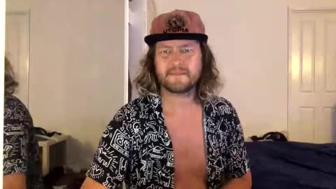 gcsurfer81 online show from 03-06-26, 09:06