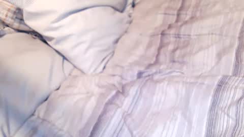 Snapshot of gdawg95 chatting on 05-24-26, 02:38 Gbaby online show from 05-24-26, 02:38