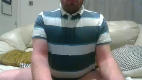 Snapshot of gebbeth chatting on 04-27-26, 02:31 gebbeth online show from 04-27-26, 02:31