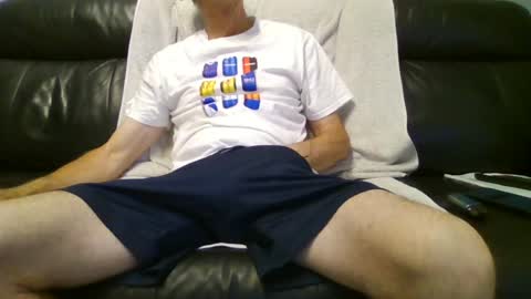 Snapshot of geeezer64 chatting on 07-12-26, 12:34 geeezer64 online show from 07-12-26, 12:34