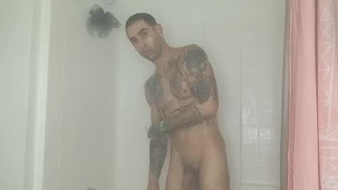 Zanecubano online show from 11-24-25, 04:07