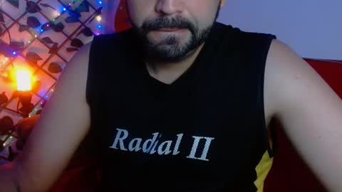 Snapshot of geeklatin88 chatting on 11-05-25, 10:15 geeklatin88 online show from 11-05-25, 10:15