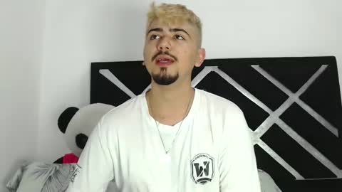 Snapshot of geenncharlie chatting on 10-01-25, 05:41 geenncharlie online show from 10-01-25, 05:41