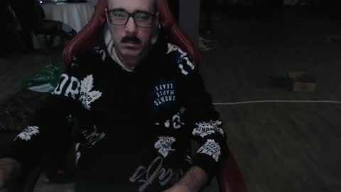 Snapshot of geequality99 chatting on 01-13-26, 01:22 geequality99 online show from 01-13-26, 01:22