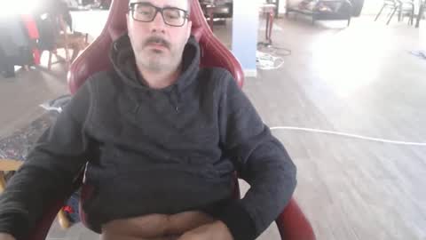 Snapshot of geequality99 chatting on 02-25-26, 11:09 geequality99 online show from 02-25-26, 11:09