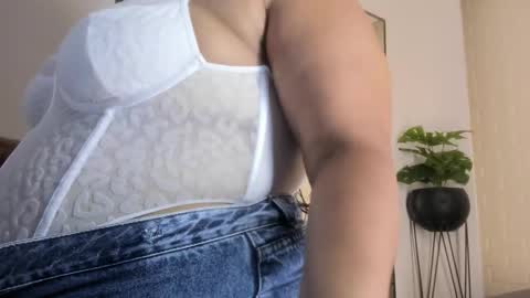 Snapshot of geminis_muentes chatting on 11-20-25, 07:02 geminis muentes online show from 11-20-25, 07:02