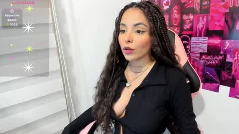 Snapshot of geminivibe chatting on 10-31-25, 01:17 geminivibe online show from 10-31-25, 01:17