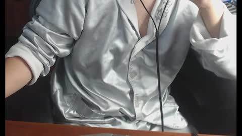 Snapshot of genefun chatting on 04-05-26, 06:05 genefun online show from 04-05-26, 06:05