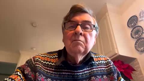 Snapshot of geneox chatting on 12-26-24, 01:54 GeneOx online show from 12-26-24, 01:54