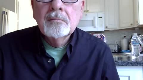 Snapshot of geneox chatting on 10-28-25, 08:11 GeneOx online show from 10-28-25, 08:11