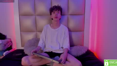 genesis_js online show from 03-08-26, 12:41