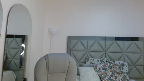 Snapshot of genesis_moretz chatting on 02-17-26, 08:48 GENESIS online show from 02-17-26, 08:48