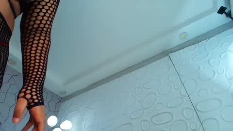 genesisrayden online show from 04-07-26, 07:58