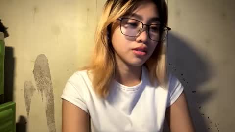 Yuki online show from 01-16-26, 01:15