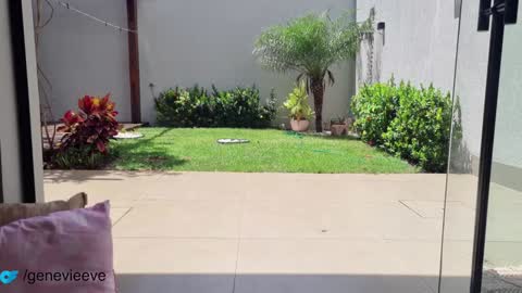 Snapshot of genevieeve chatting on 01-07-25, 04:59 Genn online show from 01-07-25, 04:59