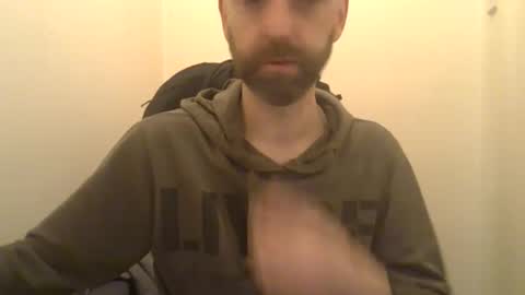 Snapshot of geon2xx chatting on 01-07-25, 06:27 Geon online show from 01-07-25, 06:27