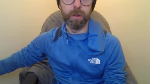 Snapshot of geon2xx chatting on 01-22-25, 08:06 Geon online show from 01-22-25, 08:06