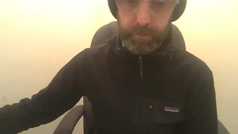 Snapshot of geon2xx chatting on 03-10-25, 09:51 Geon online show from 03-10-25, 09:51