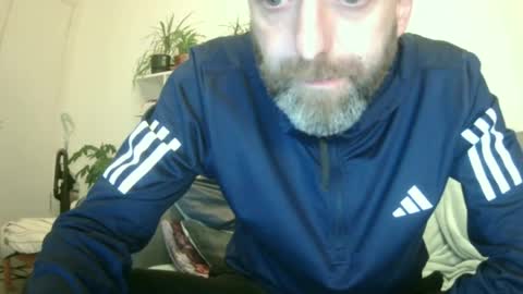 Snapshot of geon2xx chatting on 07-12-26, 12:01 Geon online show from 07-12-26, 12:01