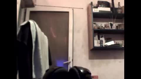 Snapshot of george84xxx chatting on 11-07-25, 08:53 GeOOXXX online show from 11-07-25, 08:53