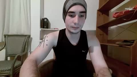 Snapshot of georgeyuno chatting on 12-20-24, 04:36 George Yuno online show from 12-20-24, 04:36