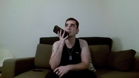 Snapshot of georgeyuno chatting on 01-06-25, 04:02 George Yuno online show from 01-06-25, 04:02