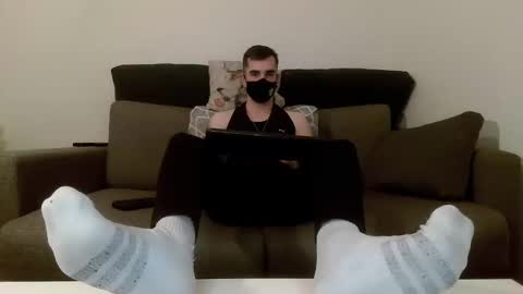 Snapshot of georgeyuno chatting on 01-09-25, 05:33 George Yuno online show from 01-09-25, 05:33