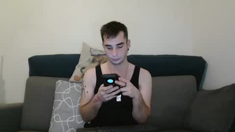 Snapshot of georgeyuno chatting on 01-16-25, 06:59 George Yuno online show from 01-16-25, 06:59