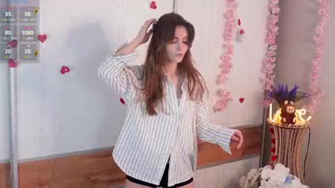 Snapshot of georgiannahearn chatting on 06-16-26, 03:20 May online show from 06-16-26, 03:20