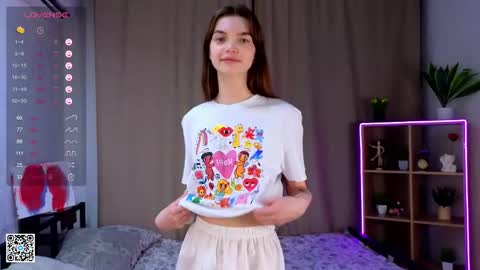 Snapshot of georginaarness chatting on 02-14-25, 02:44 Georgina online show from 02-14-25, 02:44