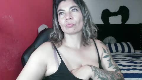 Georgina  online show from 04-17-26, 03:09