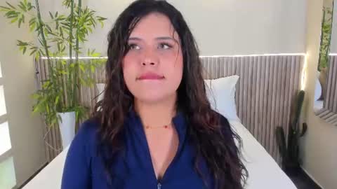 Snapshot of georginareyes chatting on 06-10-26, 10:41 GeorginaReyes online show from 06-10-26, 10:41