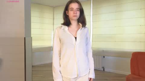 My name is Kelly online show from 09-22-25, 03:19