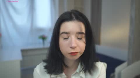 My name is Kelly online show from 10-05-25, 03:05