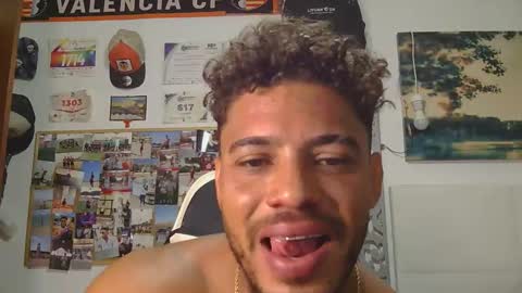 geovannygarrido91 online show from 09-21-25, 04:41