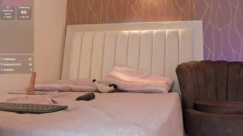    online show from 01-07-25, 03:44