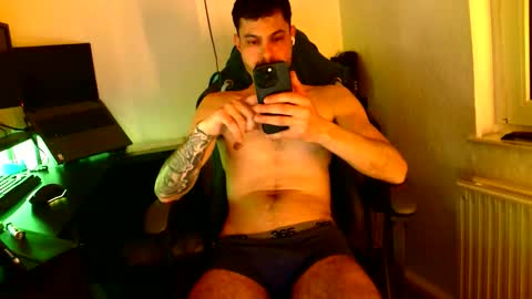 HeteroGermanbigdic77 online show from 03-29-26, 08:09