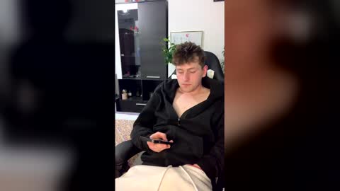 germanyhot19 online show from 03-16-26, 06:45