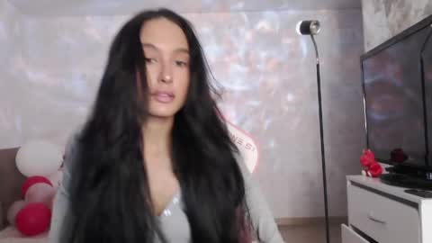 Snapshot of germiona_shine chatting on 04-10-26, 01:11 Germiona online show from 04-10-26, 01:11
